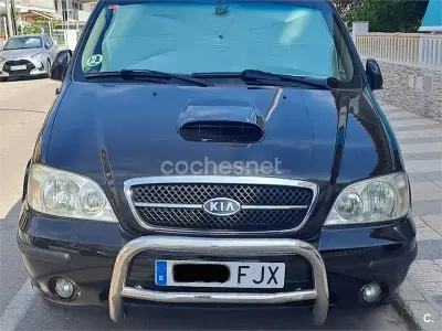 Usado Kia Carnival EX 144 CV (105 kW) 2006 Negro Monovolumen