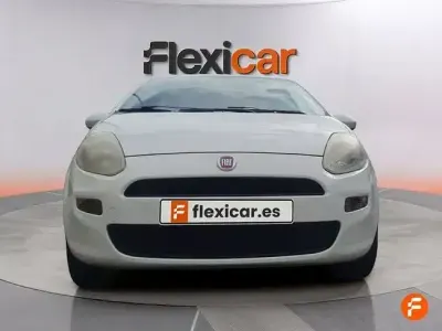 Usado Fiat Punto S 69 CV (50 kW) 2018 Blanco Utilitario