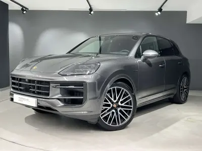 Usado Porsche Cayenne S E-Hybrid 519 CV (381 kW) 2025 Gris SUV