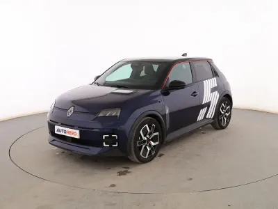 Usado Renault 5 E-Tech Komfort 110 kW (150 CV) 2025 Azul Berlina