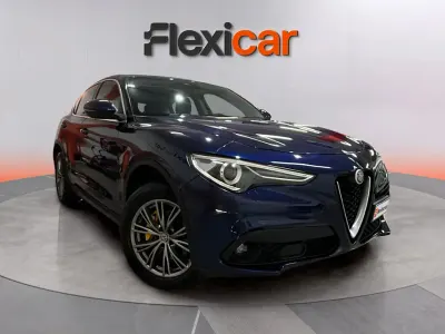 Usado Alfa Romeo Stelvio Executive 160 CV (117 kW) 2019 Azul SUV