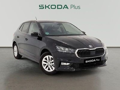 Negro Usado 2024 Skoda Fabia Selection Berlina | 16.790 € (Precio justo)