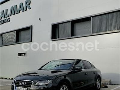 Usado Audi A4 160 CV (117 kW) 2009 Negro Berlina