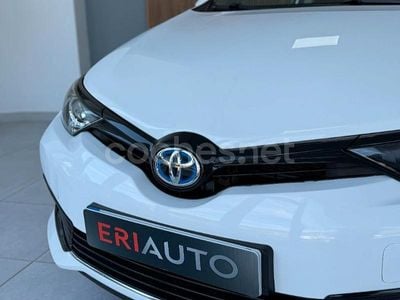 Toyota Auris Hybrid