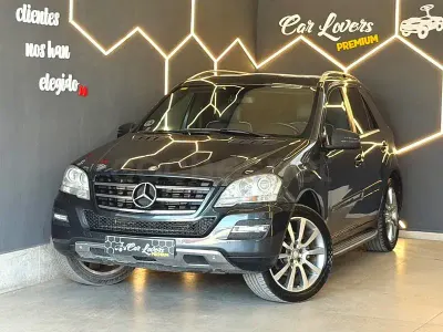 Usado Mercedes ML350 211 CV (155 kW) 2011 Gris / plata SUV
