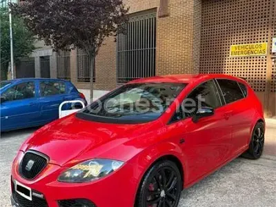 Usado Seat Leon CUPRA 240 CV (176 kW) 2008 Rojo Utilitario
