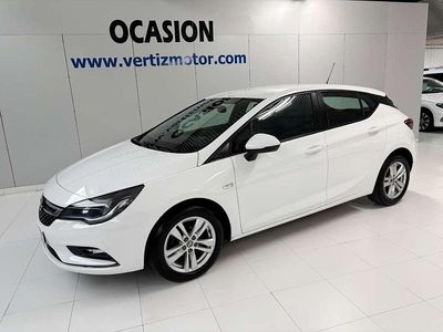 Blanco Usado 2019 Opel Astra Selective Utilitario | 14.500 € (Caro)