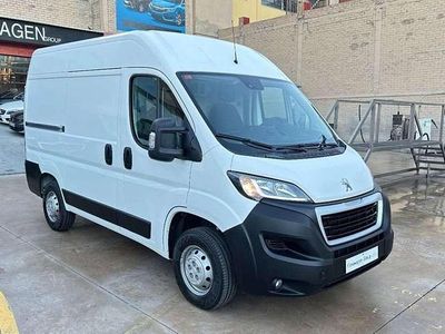 Usado Peugeot Boxer 120 CV (88 kW) 2020 Blanco Van