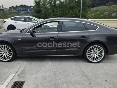 Usado Audi A5 Sportback 190 CV (139 kW) 2015 Gris / plata Utilitario