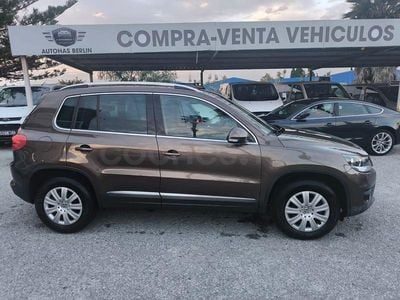Usado VW Tiguan Sport 140 CV (102 kW) 2012 Marrón SUV