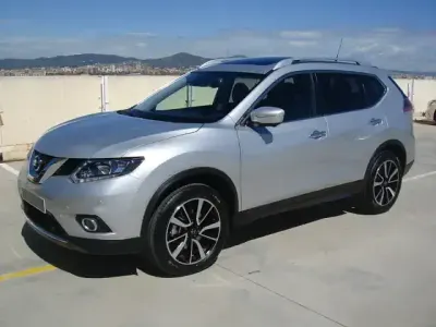 Usado Nissan X-Trail Tekna 177 CV (130 kW) 2017 Gris SUV