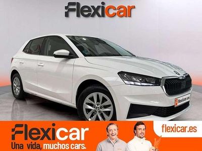 Usado Skoda Fabia Ambition 95 CV (69 kW) 2022 Blanco Utilitario