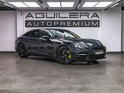 Usado Porsche Panamera 4 E-Hybrid 462 CV (339 kW) 2017 Gris / plata Utilitario
