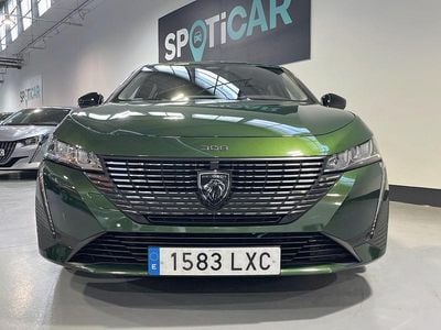Usado Peugeot 308 Allure 131 CV (96 kW) 2022 Verde Berlina