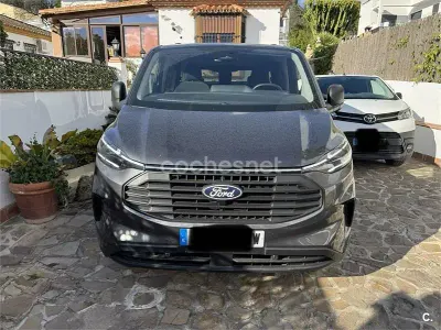 Usado Ford Transit Custom Nugget 150 HP (110 kW) 2025 Cinzento Monovolume