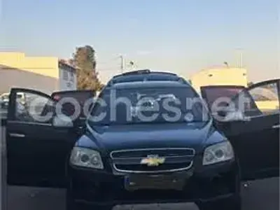 Usado Chevrolet Captiva LS 127 CV (93 kW) 2007 Negro SUV