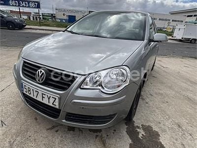 Usado VW Polo Match 80 CV (58 kW) 2008 Gris / plata Utilitario
