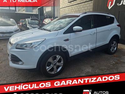 Blanco Usado 2014 Ford Kuga Trend SUV | 10.900 € (Un poco caro)