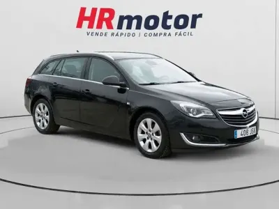 Usado Opel Insignia Business 136 HP (100 kW) 2016 Preto Carrinha