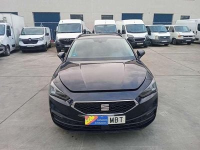 Usado Seat Leon ST Style 116 CV (85 kW) 2022 Azul Familiar