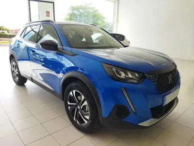 Usado Peugeot 2008 Allure 130 CV (95 kW) 2023 Otro SUV