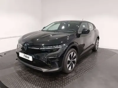 Usado Renault Megane E-Tech Evolution 96 kW (131 CV) 2023 Negro Utilitario