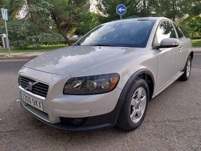 Usado Volvo C30 Momentum 125 CV (91 kW) 2009 Gris / plata Utilitario
