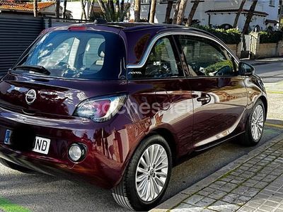 Usado Opel Adam Glam 87 CV (63 kW) 2016 Granate Utilitario
