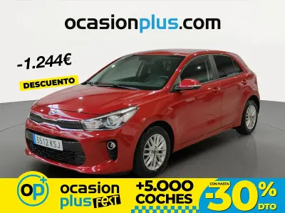 Usado Kia Rio 100 HP (73 kW) 2018 Vermelho