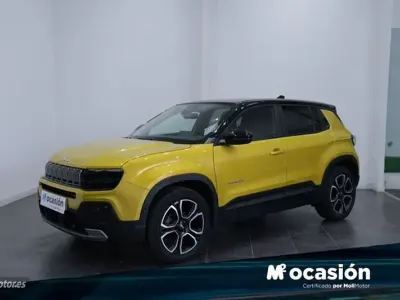 Usado Jeep Avenger Summit 100 CV (73 kW) 2025 Amarillo SUV