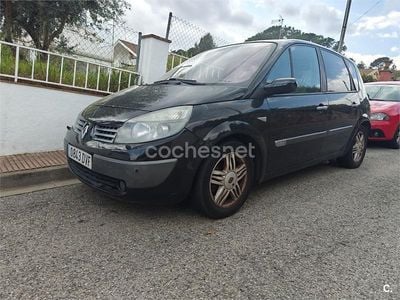 Usado Renault Scénic II Dynamique 135 CV (99 kW) 2006 Negro Monovolumen