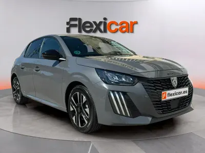 Usado Peugeot 208 Allure 101 CV (74 kW) 2025 Gris Utilitario