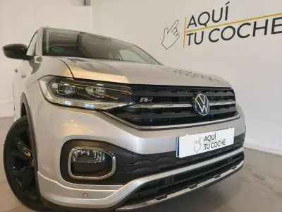 Usado VW T-Cross Sport 110 CV (80 kW) 2023 Gris SUV
