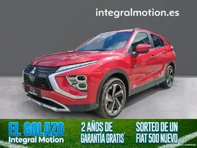 Usado Mitsubishi Eclipse Cross 187 CV (137 kW) 2025 Rojo SUV