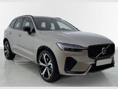 Usado Volvo XC60 Ultimate 197 CV (144 kW) 2023 Gris / plata SUV