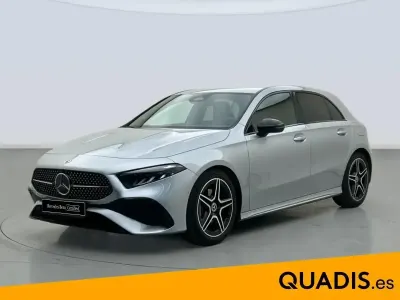 Usado Mercedes A180 116 CV (85 kW) 2025 Gris plata Berlina
