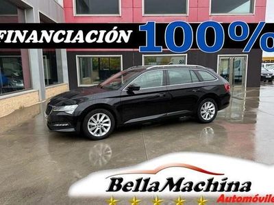 Negro Usado 2021 Skoda Superb Ambition Familiar | 18.975 € (Precio justo)