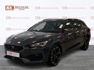 Usado Cupra Leon 245 CV (180 kW) 2020 Gris / plata Familiar