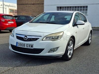 Usado Opel Astra Sport 110 CV (80 kW) 2010 Blanco Berlina
