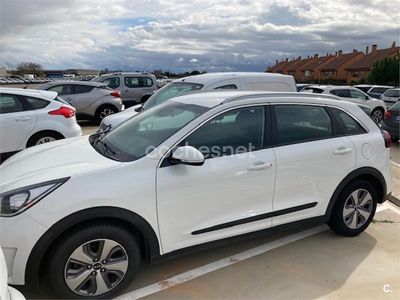 Usado Kia Niro 141 CV (103 kW) 2019 Blanco SUV
