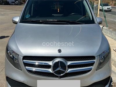 Mercedes V220