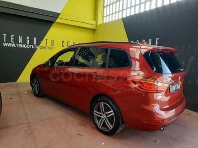 Usado BMW 218 Sport Line 150 CV (110 kW) 2016 Granate Familiar