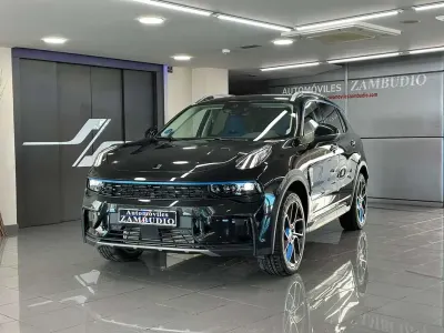 Usado Lynk & Co 01 261 CV (191 kW) 2023 Negro SUV