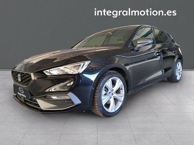Usado Seat Leon Style 110 CV (80 kW) 2024 Negro Berlina