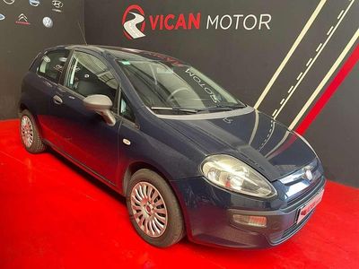 Usado Fiat Grande Punto Active 75 CV (55 kW) 2011 Azul Utilitario