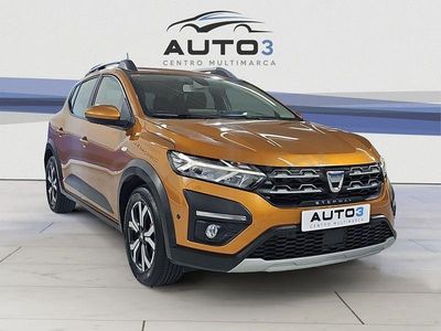 Usado Dacia Sandero Comfort 91 CV (66 kW) 2021 Marrón Berlina