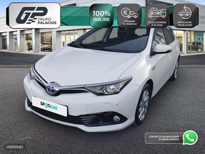 Usado Toyota Auris Hybrid Business Edition 136 CV (100 kW) 2018 Blanco Berlina