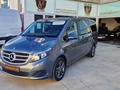 Usado Mercedes V220 Exclusive 163 CV (119 kW) 2019 Gris / plata Monovolumen