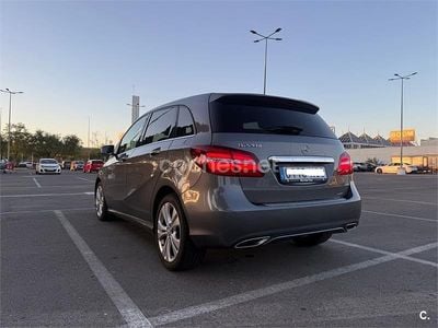 Mercedes B220