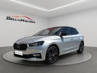 Usado Skoda Fabia Selection 95 CV (69 kW) 2025 Gris / plata Utilitario